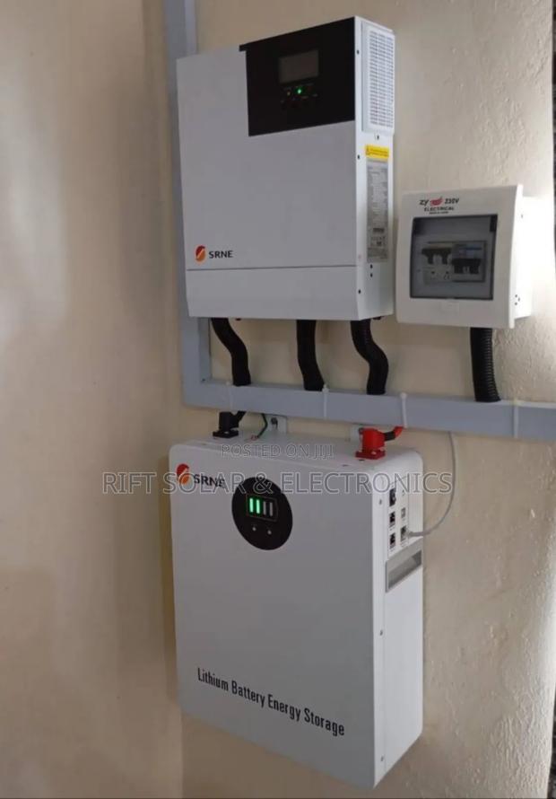Hybrid Inverter 3kw - 2.56kwh Lithium Battery on -Grid Solar System