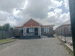 3bdrm Bungalow in Kitengela for sale