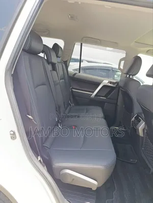 Toyota Land Cruiser Prado 2.8 2019 White