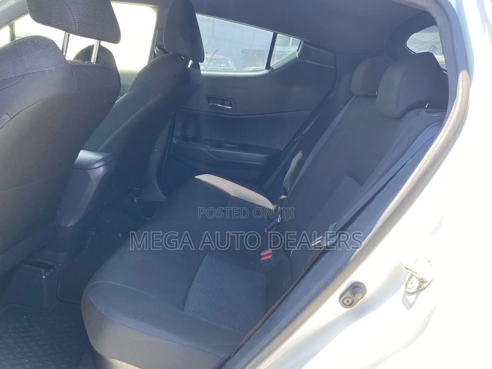 Toyota C-HR 2018 White