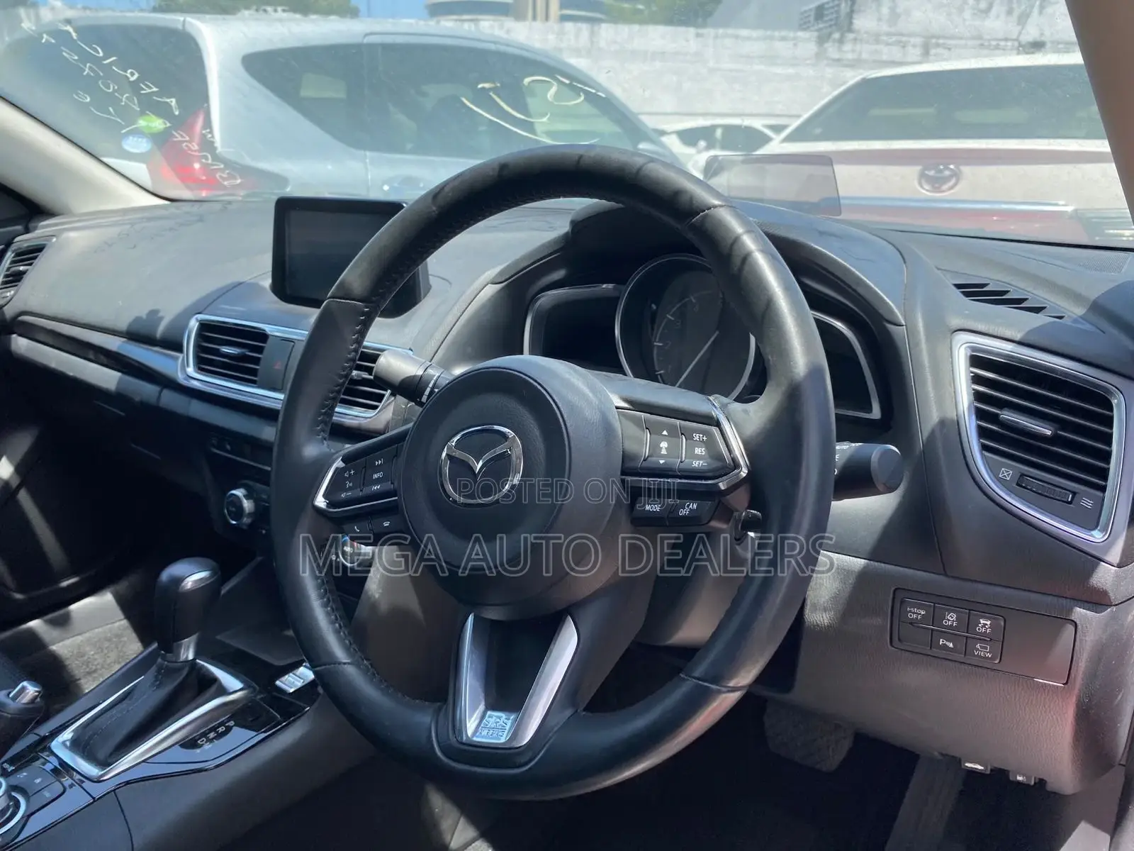 Mazda Axela 2018 Red