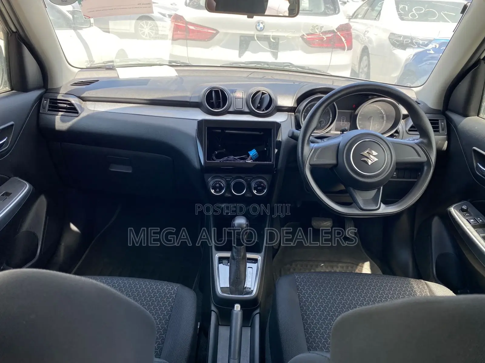 Suzuki Swift 2018 White