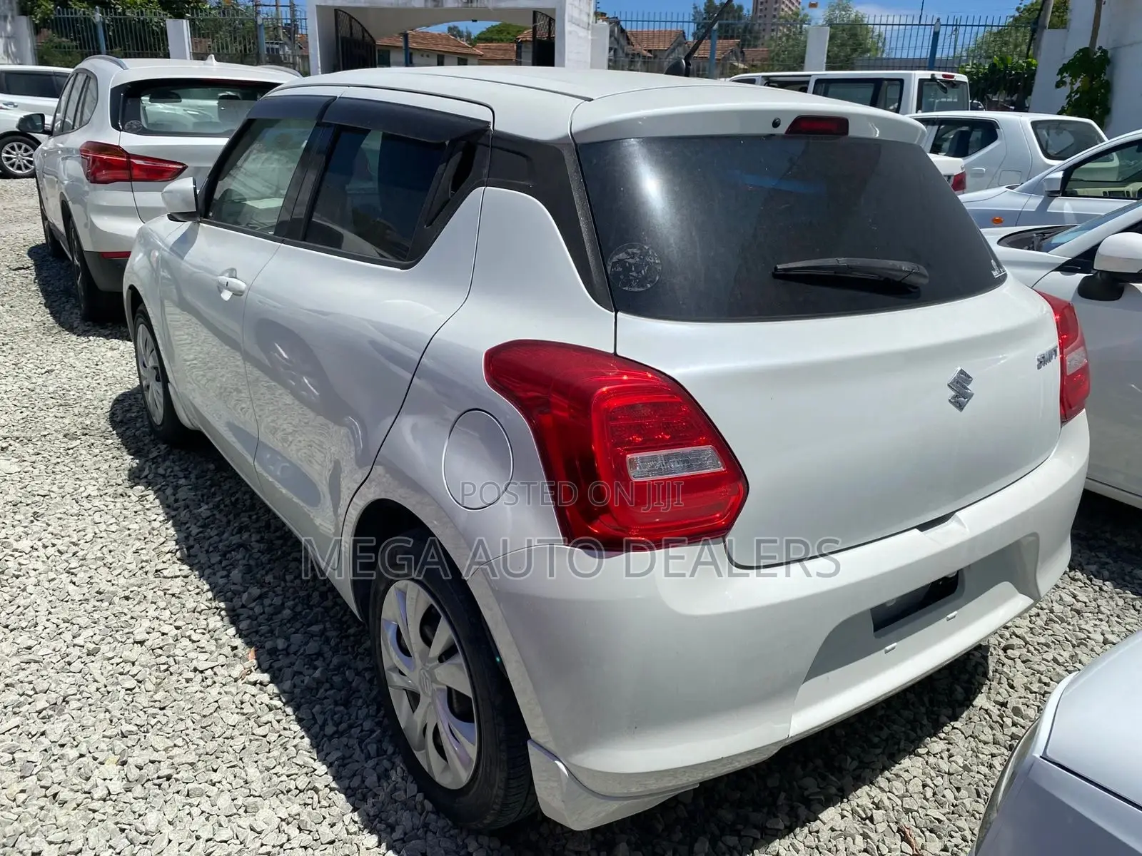 Suzuki Swift 2018 White