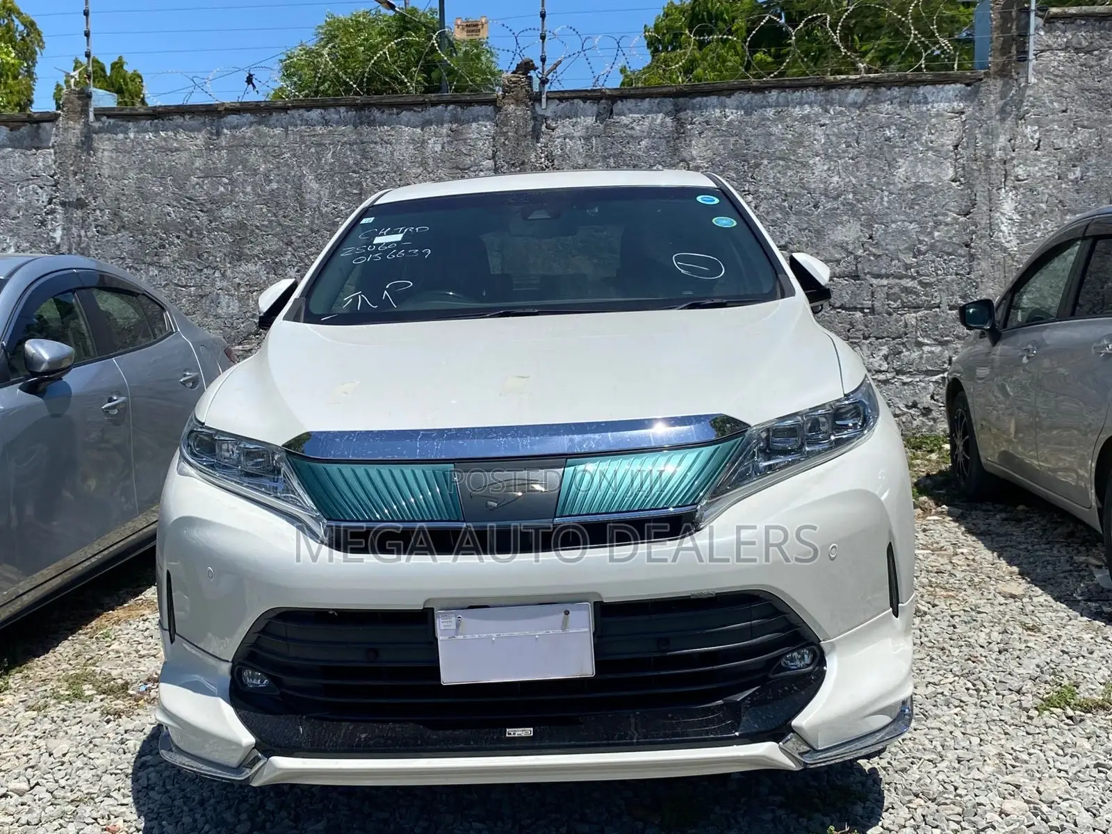 Toyota Harrier 2018 White