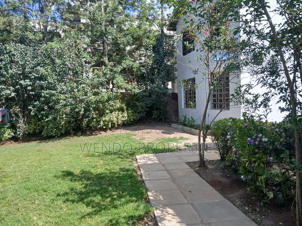 2bdrm House in Karen for rent - main view