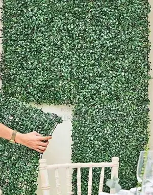 Easy-Cut Artificial Hedge