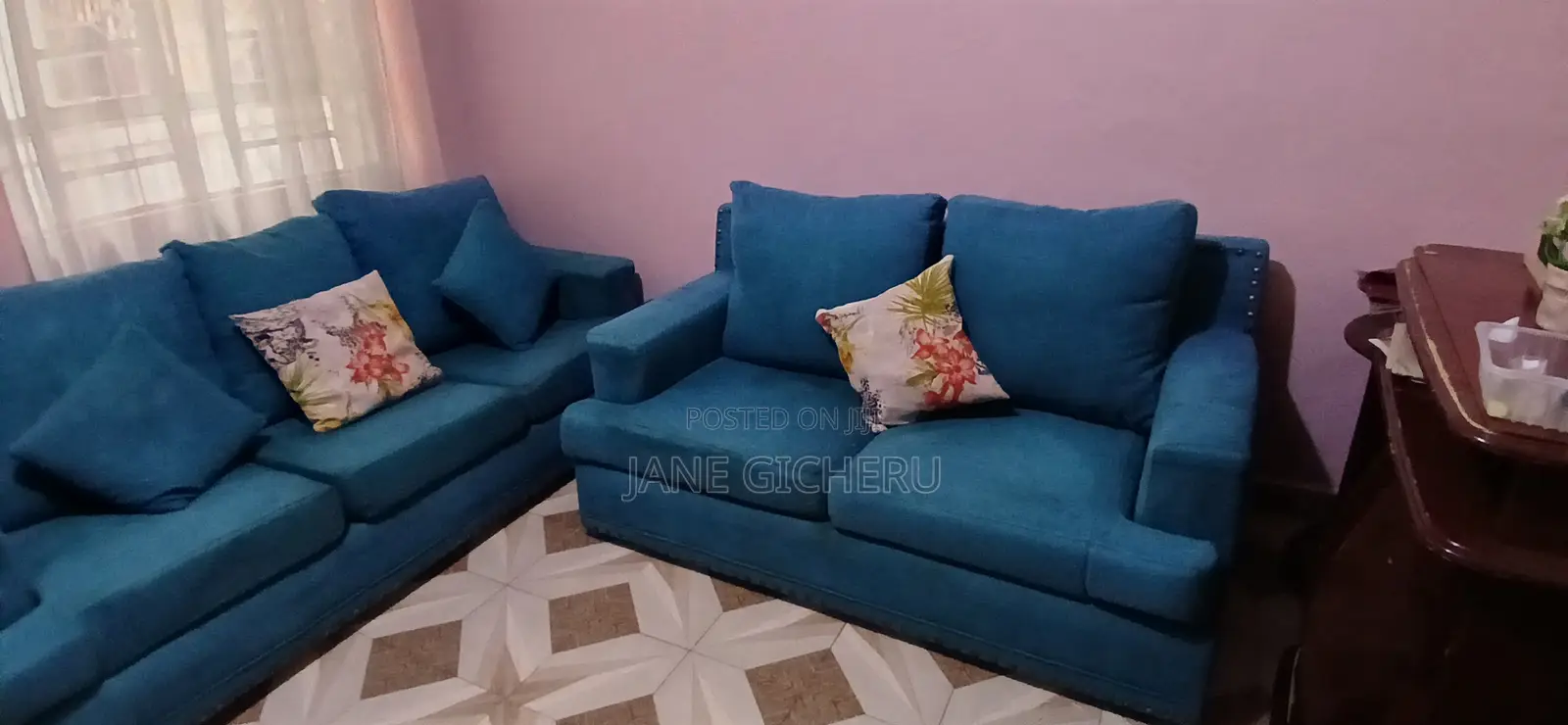 5 Seater Tarquise Sofa Set