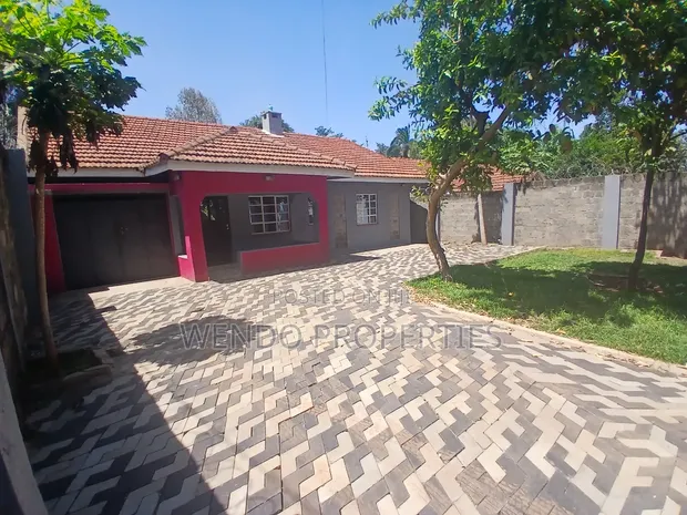 4bdrm Bungalow in Karen for rent
