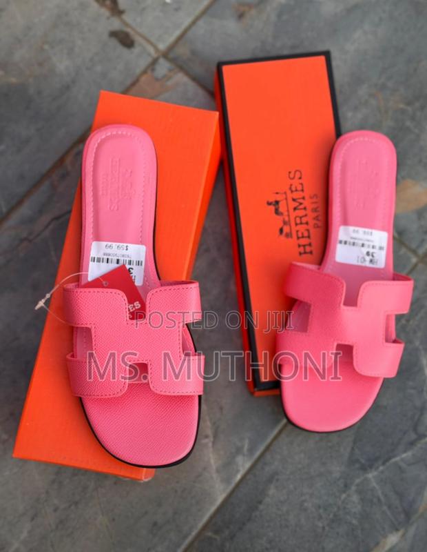 Ladies H€Rmes Sandals Size 37-42 - thumbnail 2