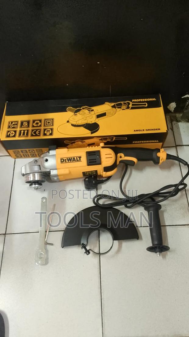 Dewalt 9inch High-Performance Angle Grinder.