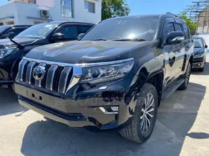 Toyota Land Cruiser Prado 2018 Black