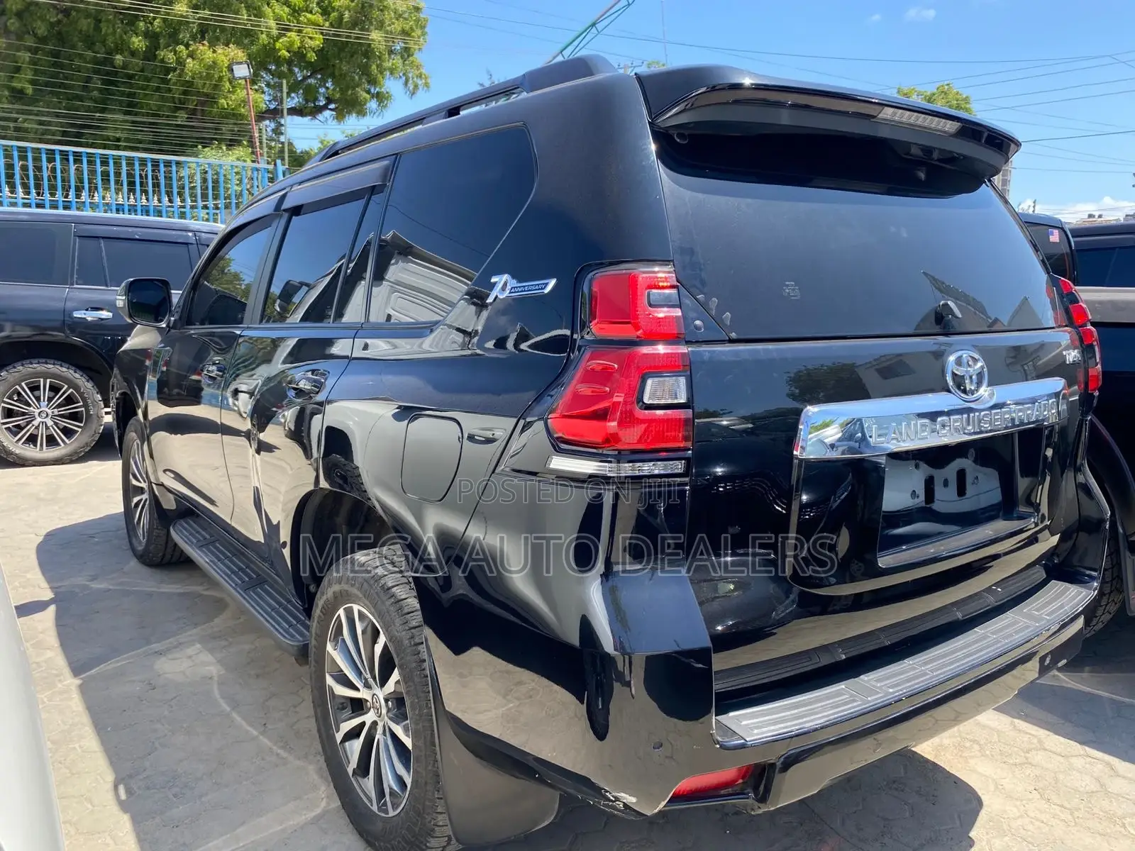 Toyota Land Cruiser Prado 2018 Black