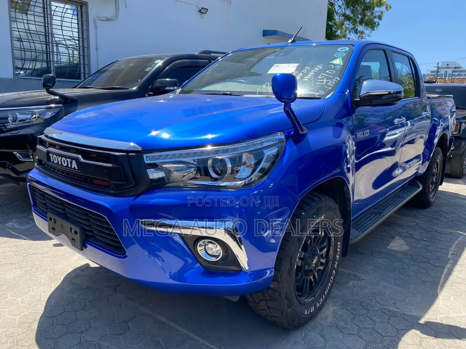 Toyota Hilux 2018 Blue