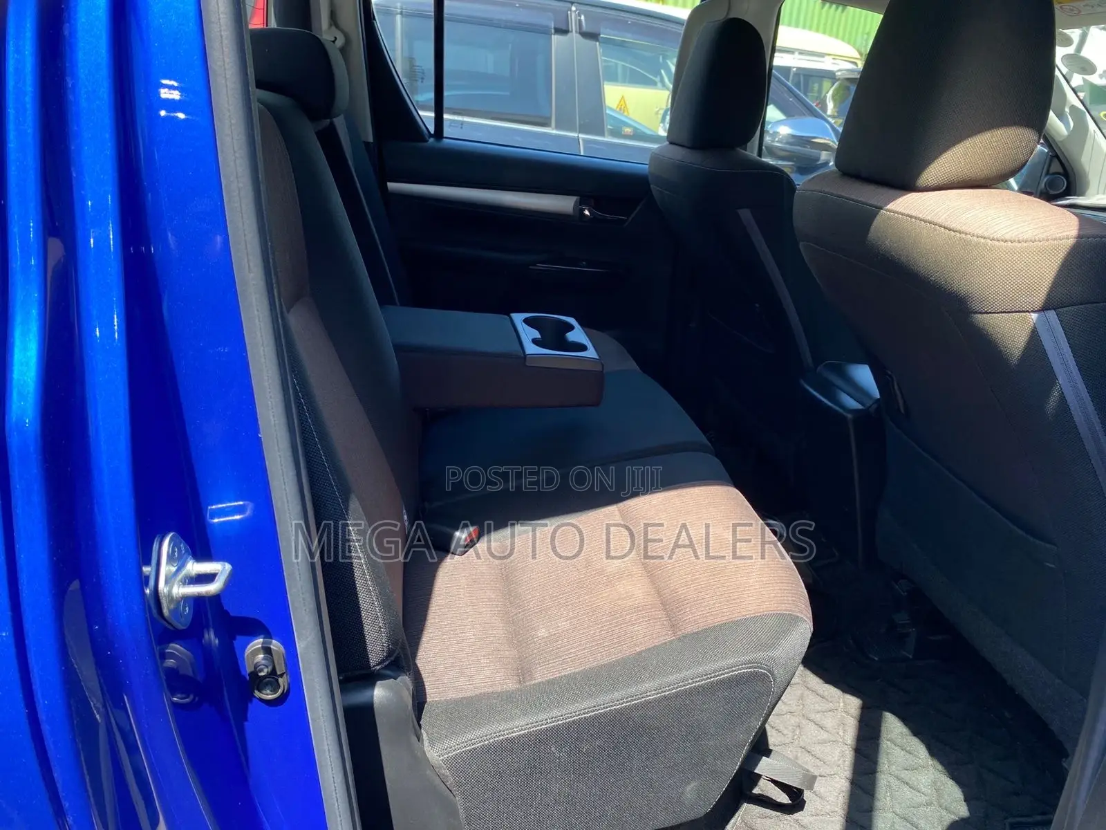 Toyota Hilux 2018 Blue