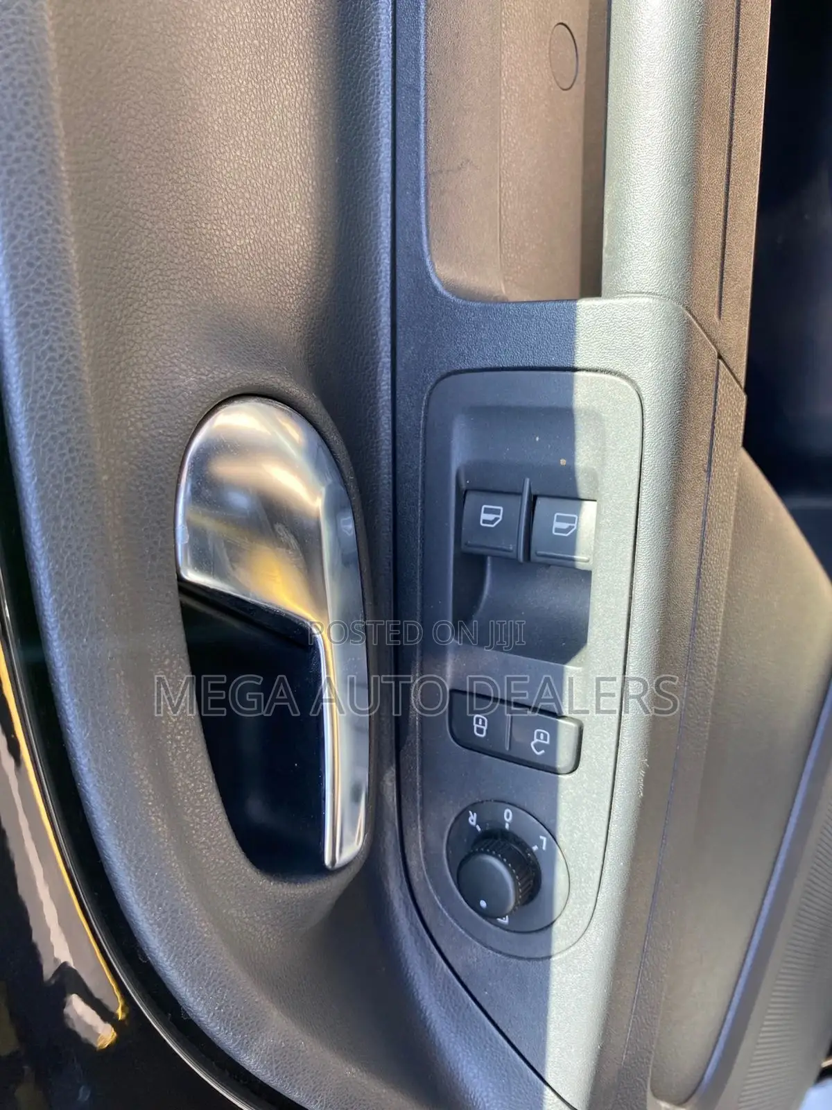 Volkswagen Up 2018 Black