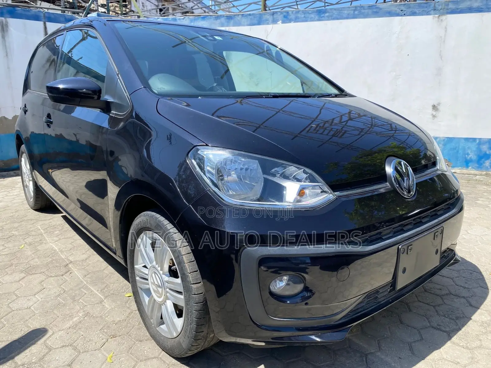 Volkswagen Up 2018 Black