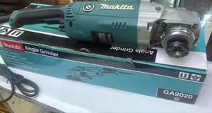 Makita Ga9020 Angle Grinder