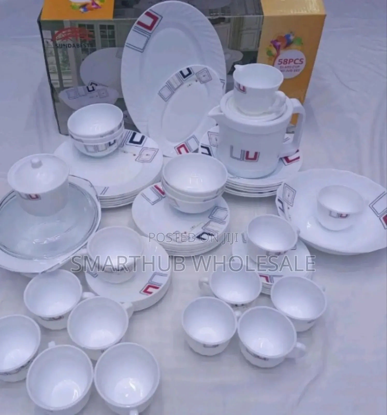 Brand New Dinner Set