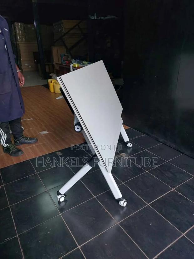 Multipurpose Foldable Table – Study, Office Events - thumbnail 2