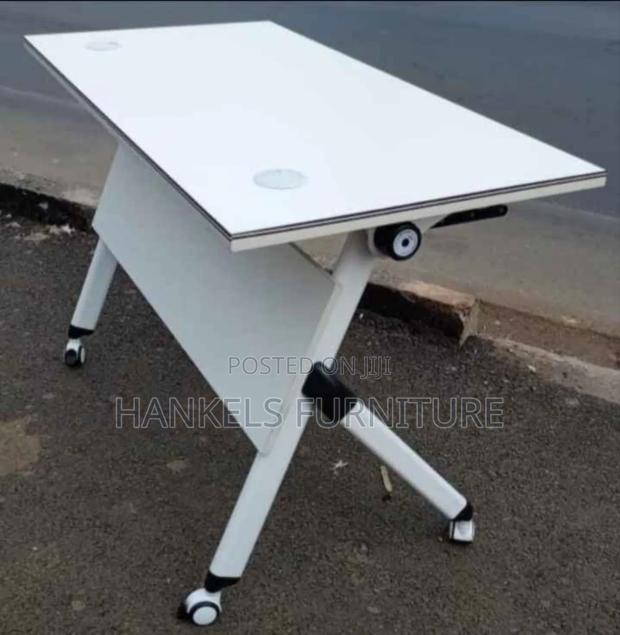 Training Seminar Foldable Table - main view
