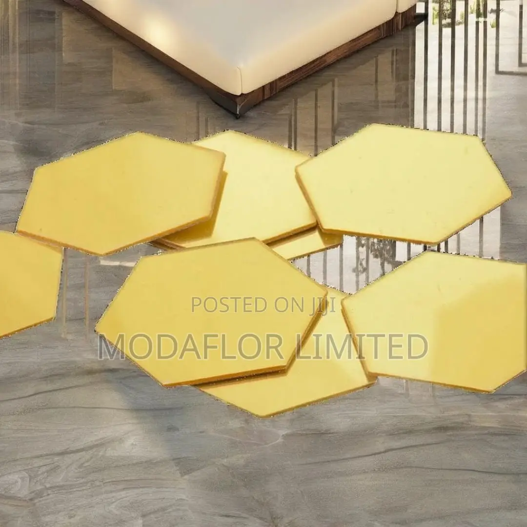 Beautiful Hexagon Acrylic Mirrors for Homes