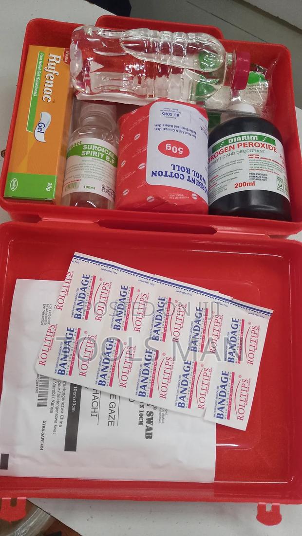 Disaster International First Aid Kit. - thumbnail 2