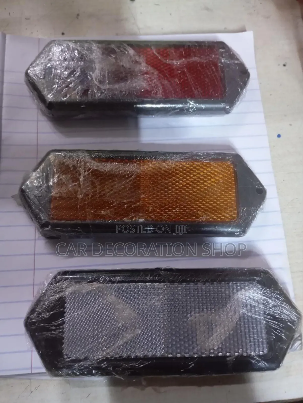 2pcs Rectangular Shaped Reflectors