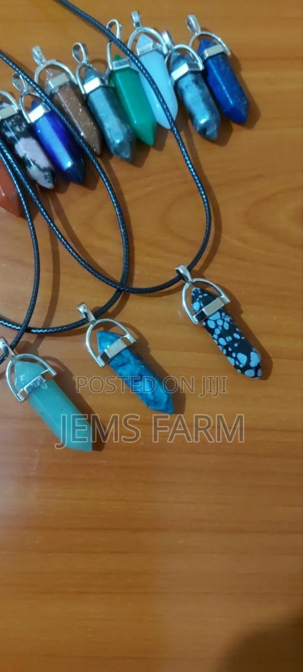 Stone Pendant Necklaces With Gift Bag - main view