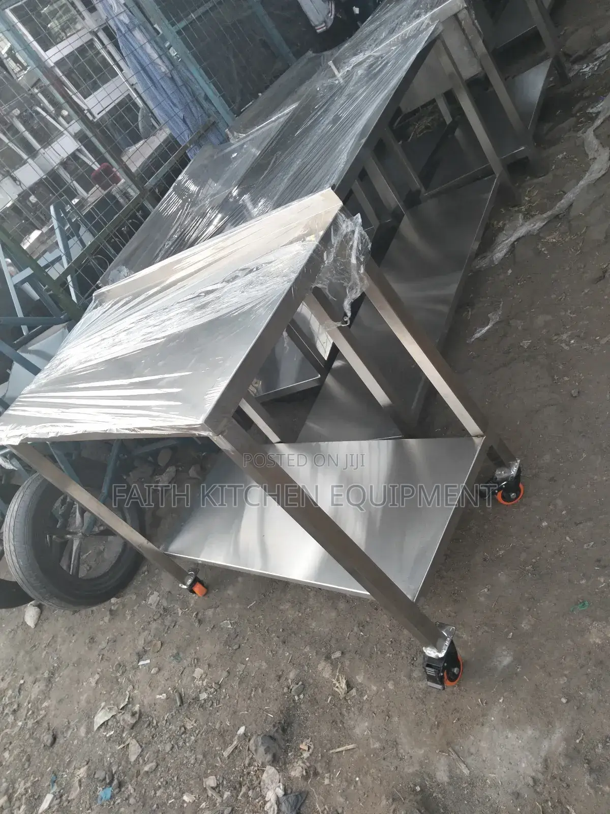 Stainless Steel Working Table With Wheels