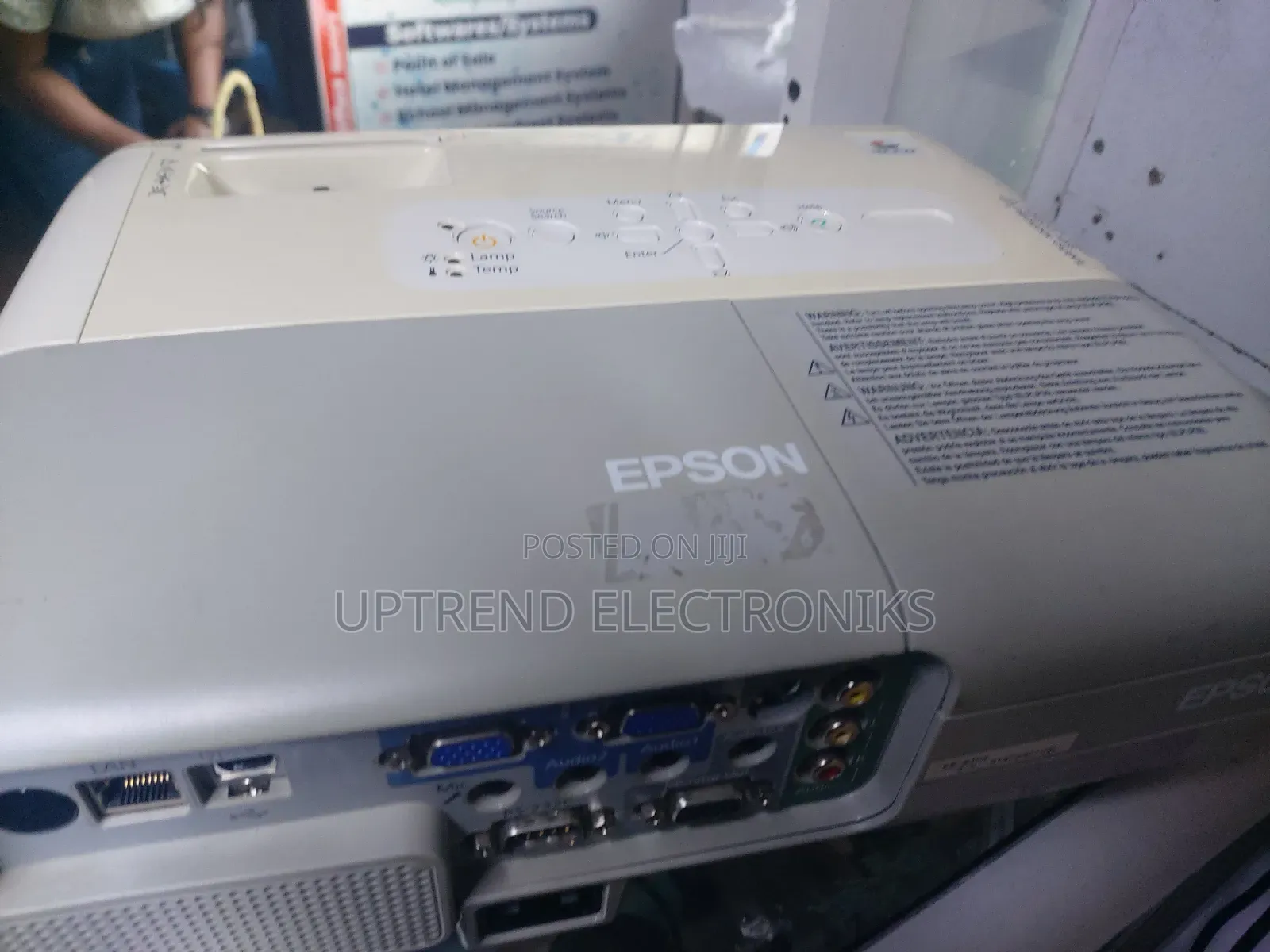 Epson Powerlite 83c – Bright, Sharp Affordable