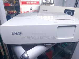 Epson Powerlite 83c – Perfect for Presentations
