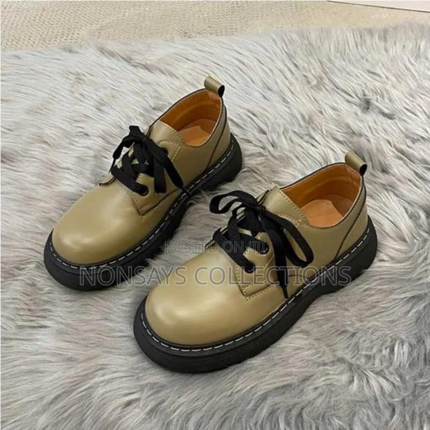 British Style Low-Top Lace-Up Martin Women's Shoes