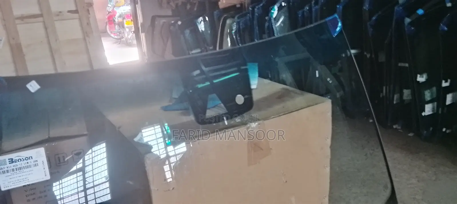 Windscreen for All Types of Cars