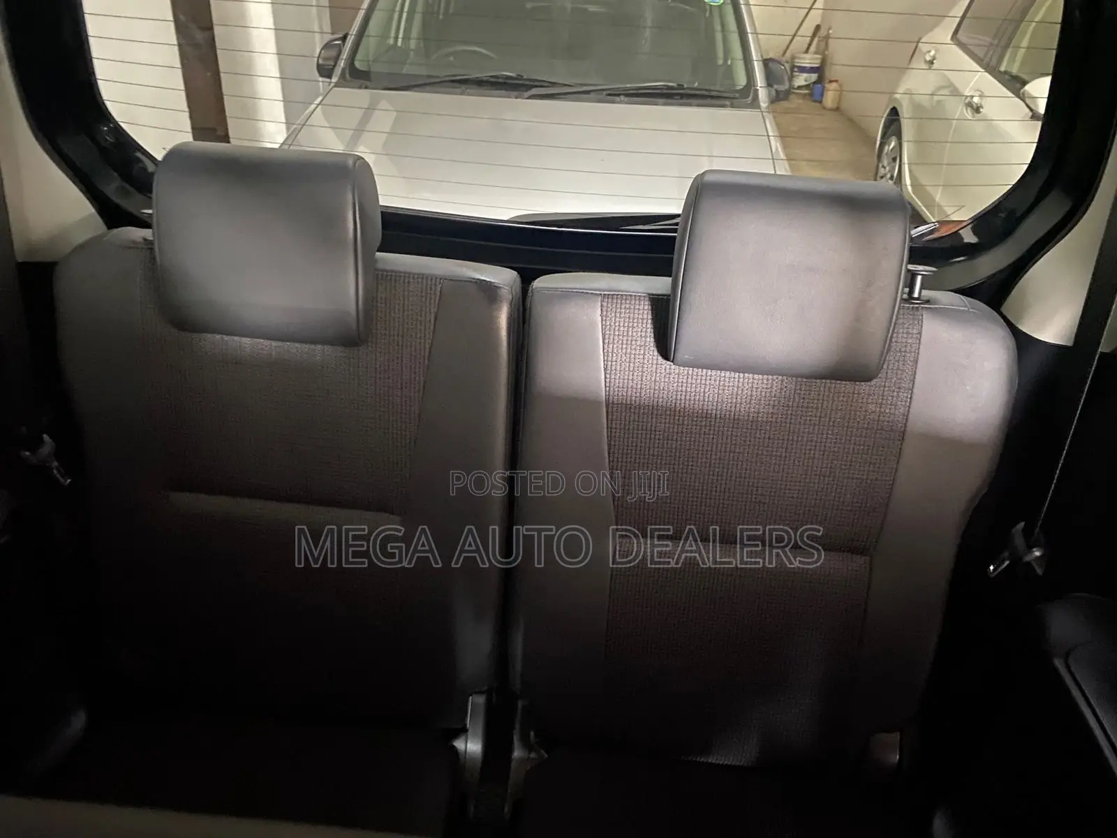 Toyota Sienta 2018 Black