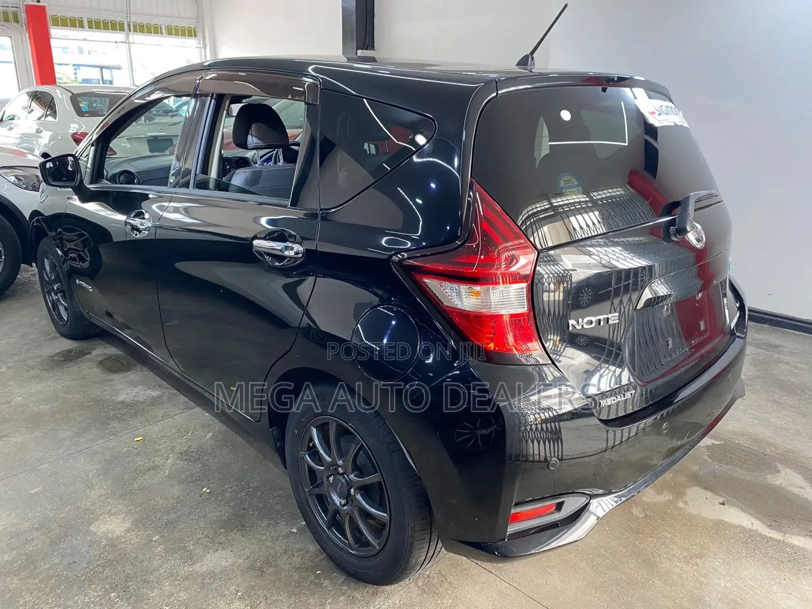 Nissan Note 1.2 Hybrid 2018 Black