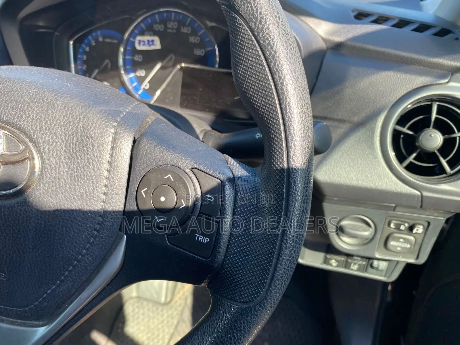 Toyota Corolla Fielder 2018 Black