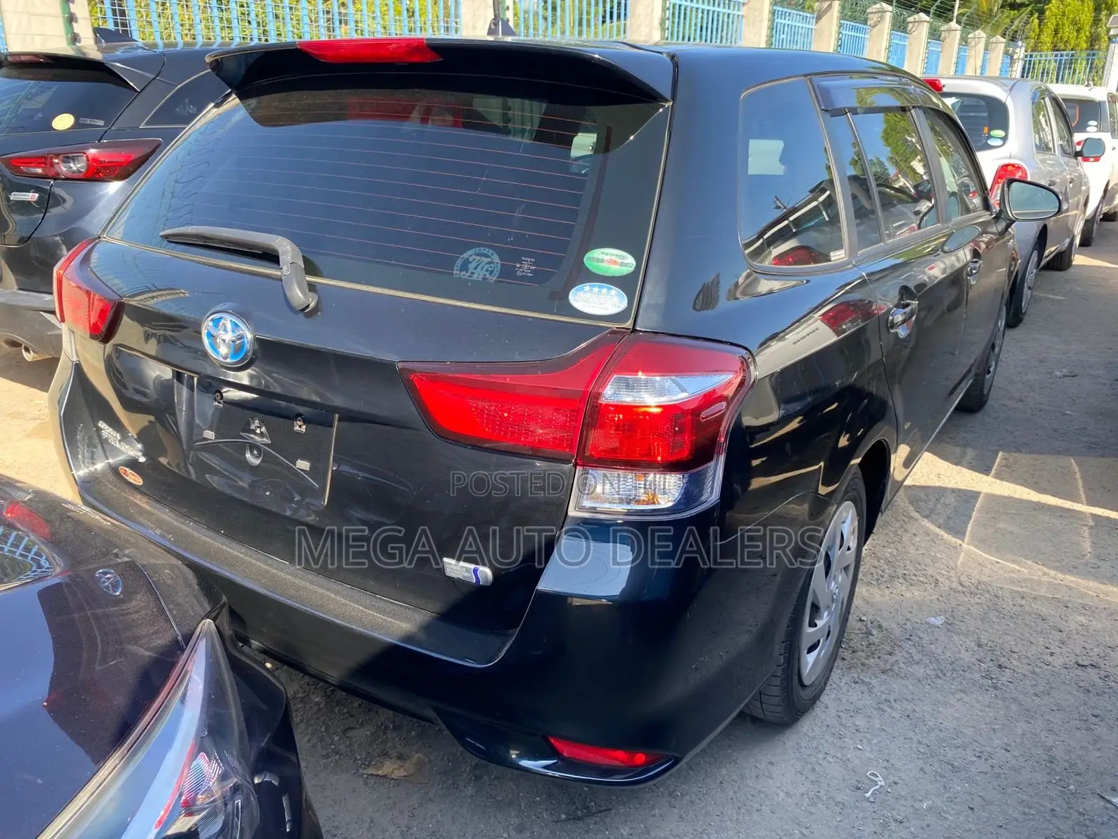 Toyota Corolla Fielder 2018 Black