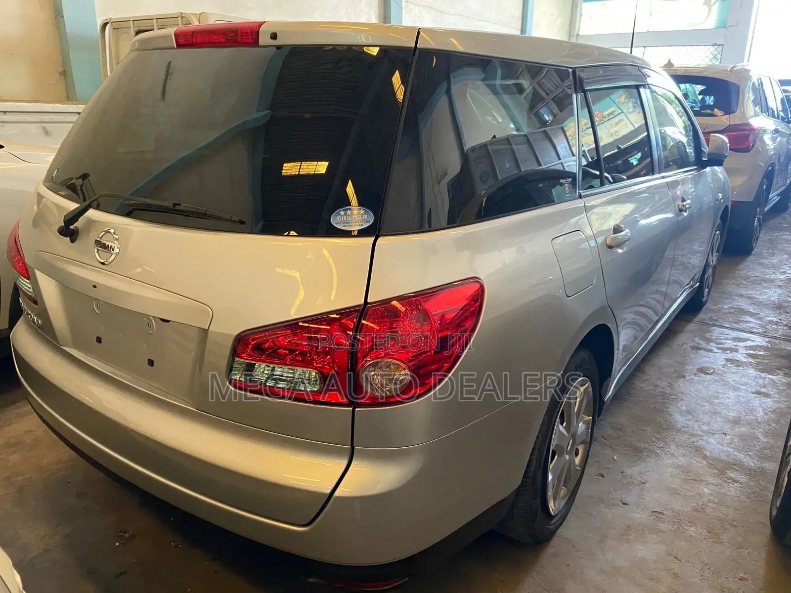 Nissan Wingroad 2018 Silver