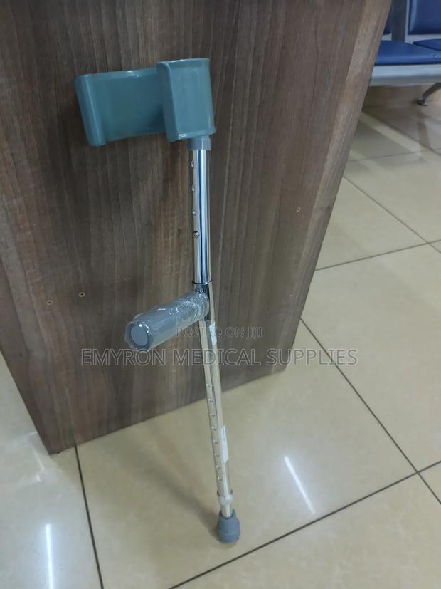 Pediatric Elbow Crutches - main view