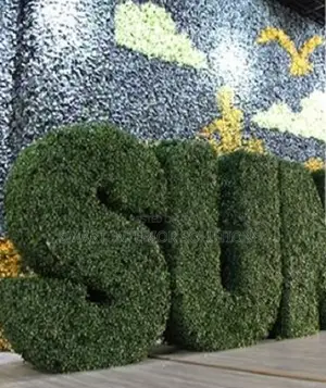 Creative Artificial Hedge Panel