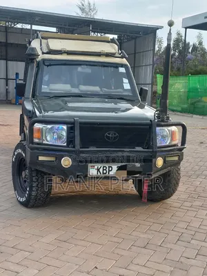 Landcruiser Tour Van Hire