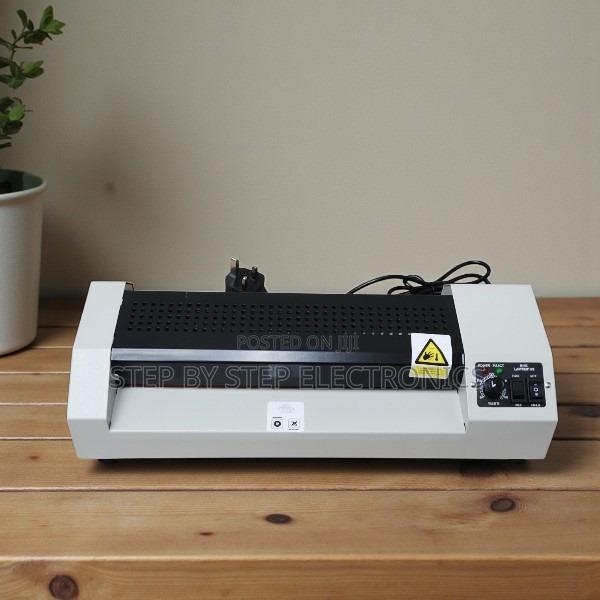 A3 A4 Metallic Laminator Heavy Duty Steel Frame Quick Heating