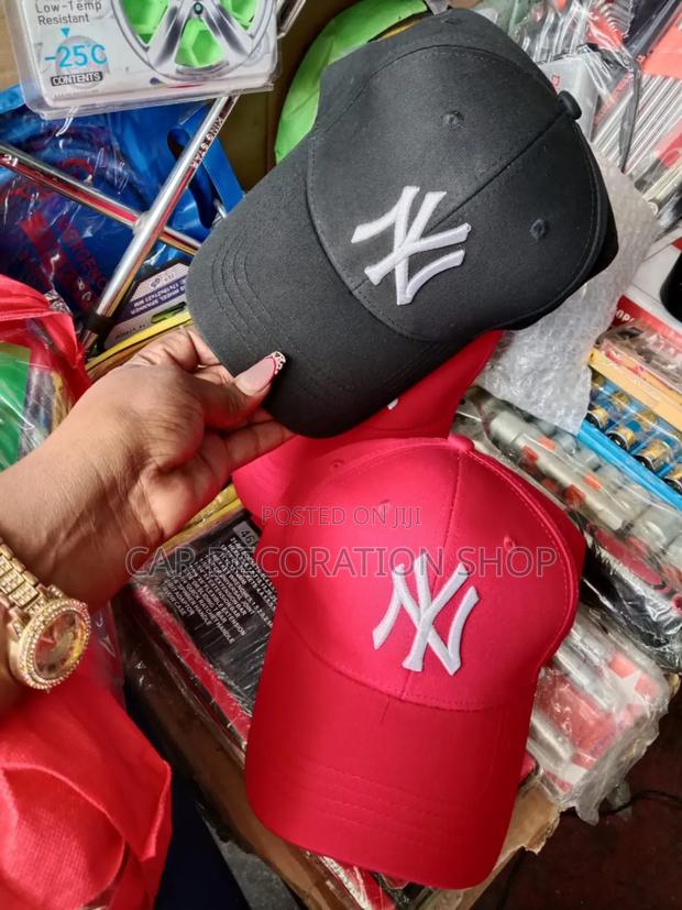 Snap Back Ny Caps in Different Colors - thumbnail 2