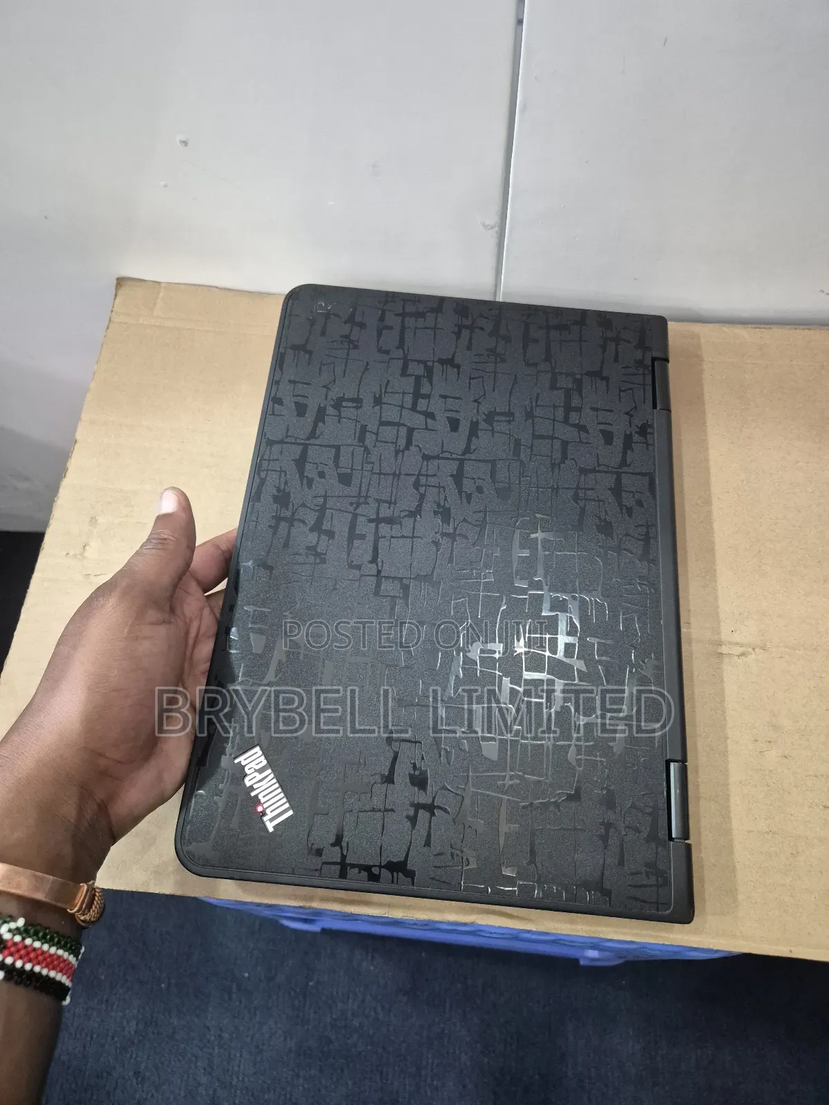 Laptop Lenovo Yoga 11e 4GB Intel Pentium HDD+SSD 128GB