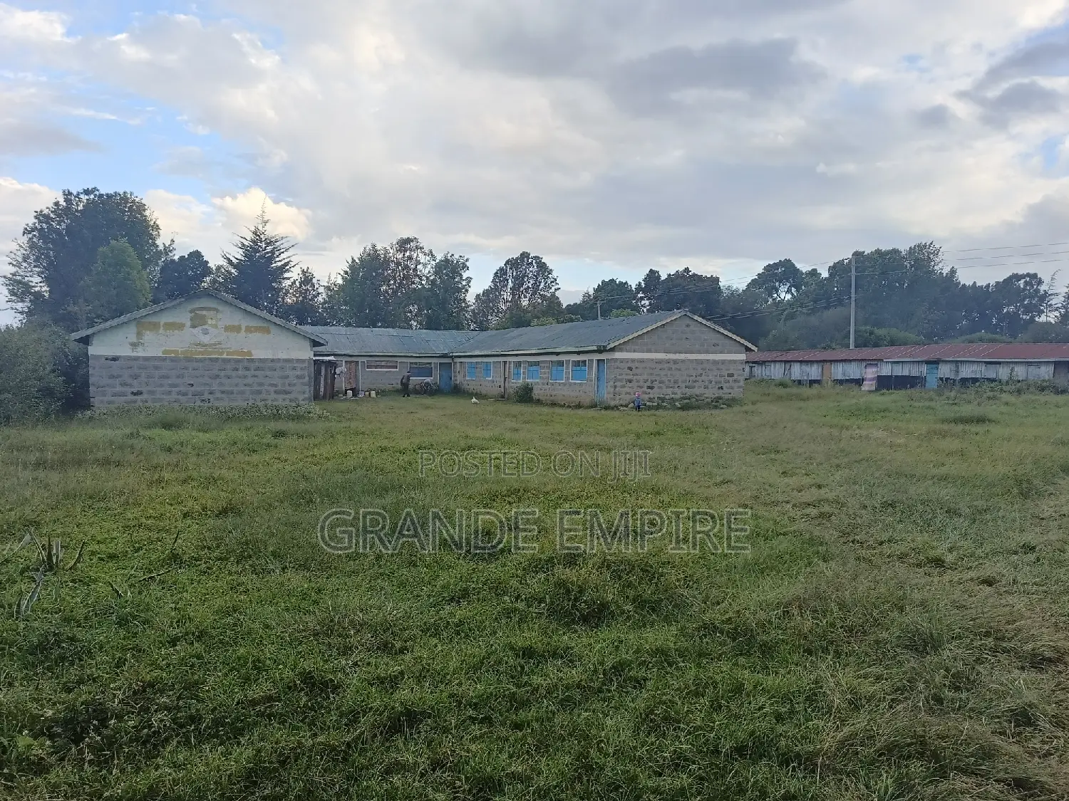 Prime Commercial Property for Lease