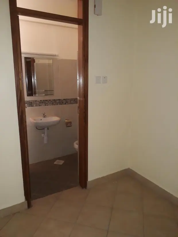 Spacious Studio In Lavington For Rent
