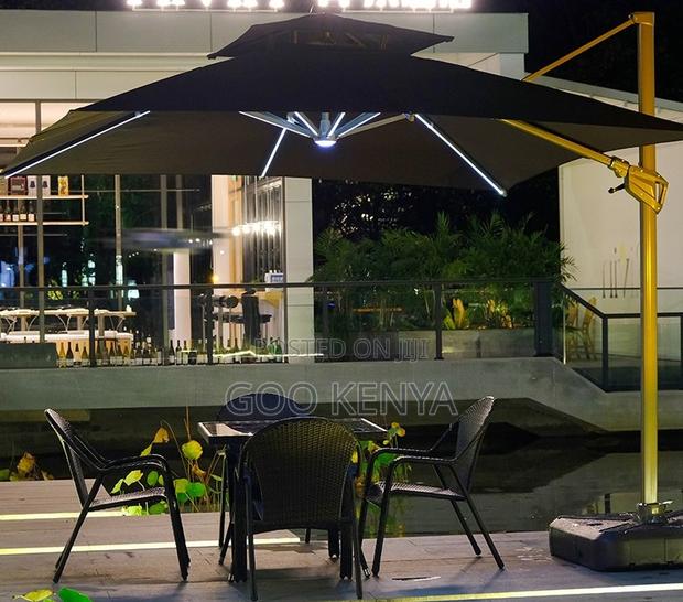 Home Sun Umbrella; Oversized Outdoor Parasol — Cantilever Design - thumbnail 3