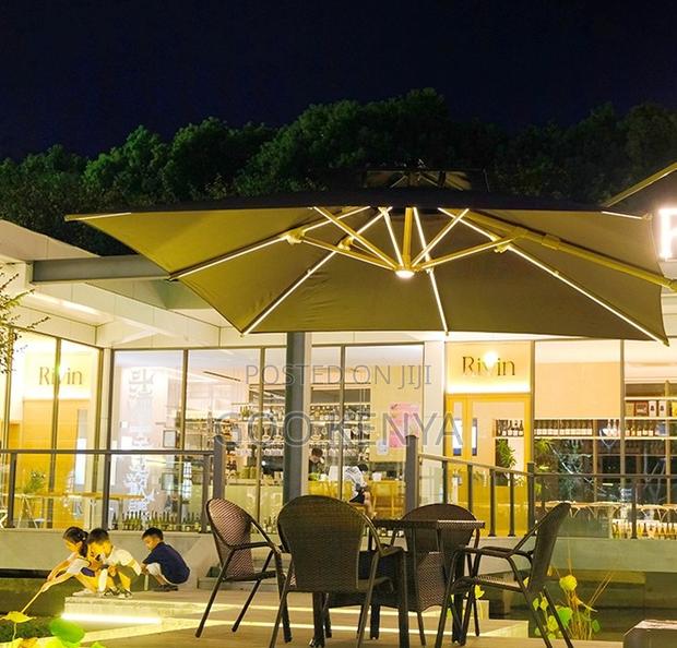 Home Sun Umbrella; Oversized Outdoor Parasol — Cantilever Design - thumbnail 4