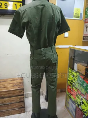 Security Guards' Uniforms Made for Easy Moments