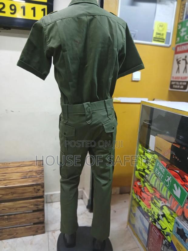 Weather Appropriate Gear Safety Guards Uniforms - thumbnail 2